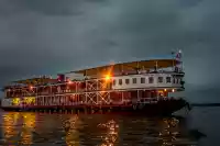 Le bateau de nuit