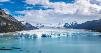 Glacier Perito Moreno : trente kilomètres de long, un front de cinq