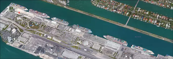 Vue aérienne du port de Miami