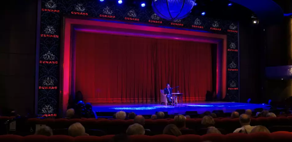 Conférence donnée au cours d'une croisière à bord du Queen Mary 2 en direction de New York