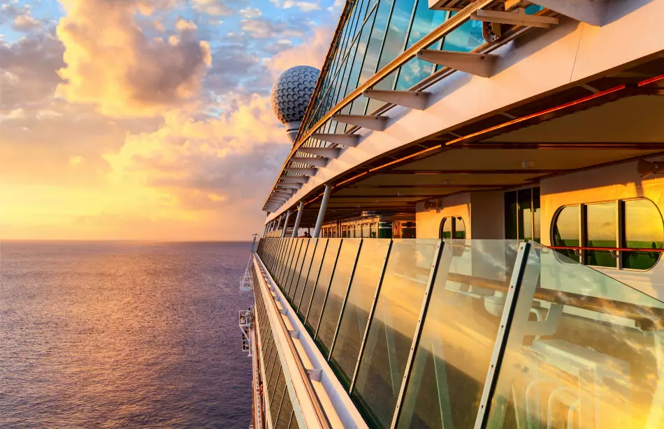 Hauteur d'un bateau de croisière