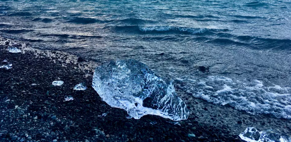 Plage de diamant, Jökulsarlon, Islande.