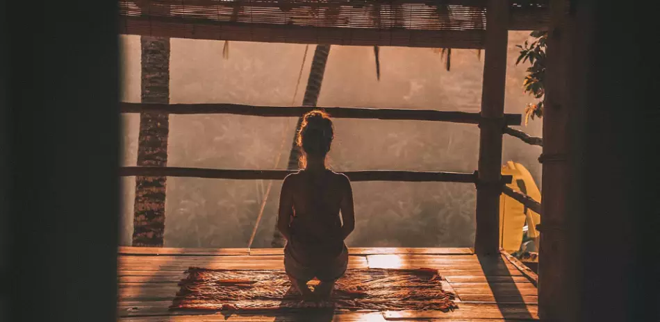 Partir seul(e) est propice à la méditation