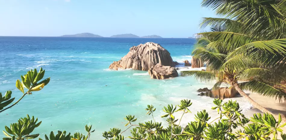 L'archipel des Seychelles vous dévoilera des côtes d'une beauté sauvage sans pareil