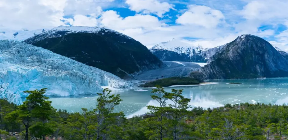 Glacier de Pia du massif de Darwin dans le chenal de Beagle, Patagonie, Chili