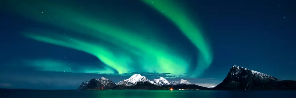 Les Aurores Boréales en Islande : un spectacle hivernal à ne pas manquer
