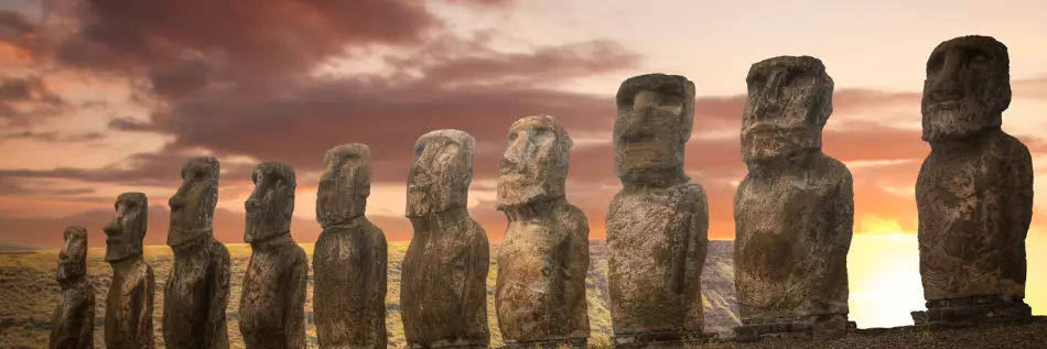 L'île de Pâques, une île du Chili isolée dans l’océan Pacifique sud.