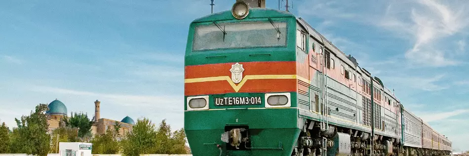 l'Orient Silk road express, un train qui retrace l'itinéraire de la route de la soie