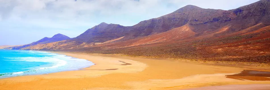 La plage sauvage de Cofete, dans l'archipel des îles Canaries