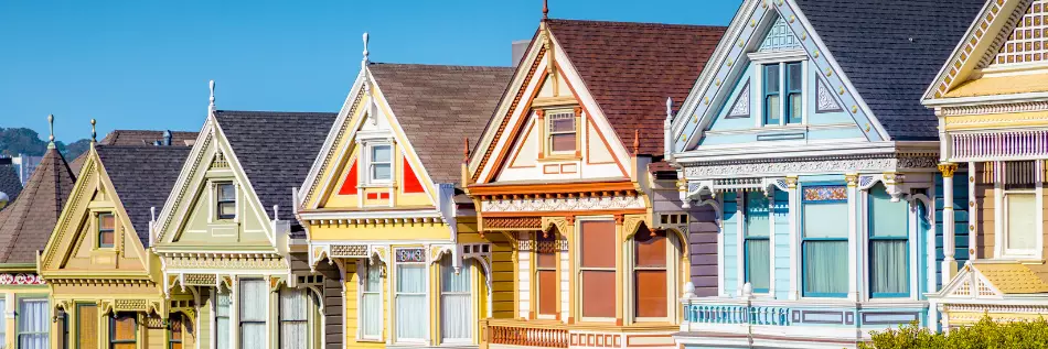 San Francisco, ville vallonnée célèbre pour ses maisons victoriennes colorées.