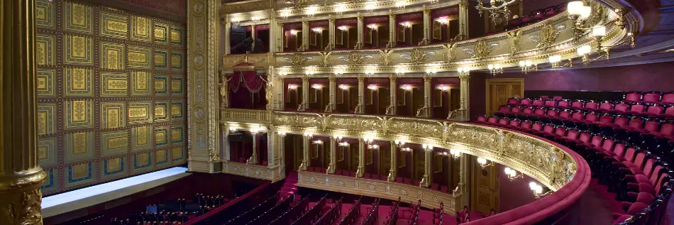 Le Théâtre National de Prague est une scène principale et un symbole de l'histoire culturelle de la République Tchèque
