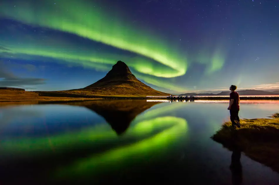 Magie des aurores boréales en Islande