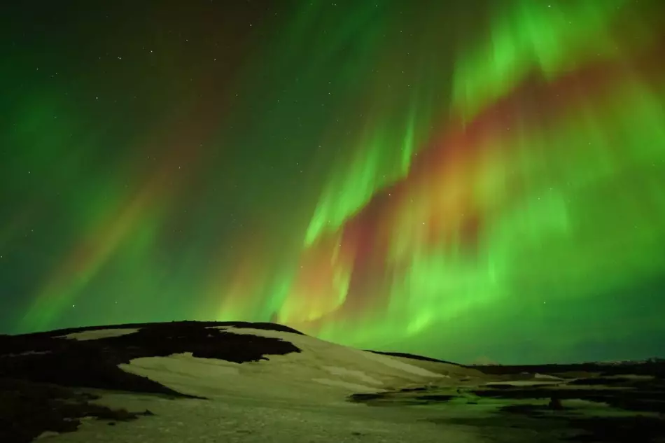 Une sublime aurore boréale photographiée en Islande