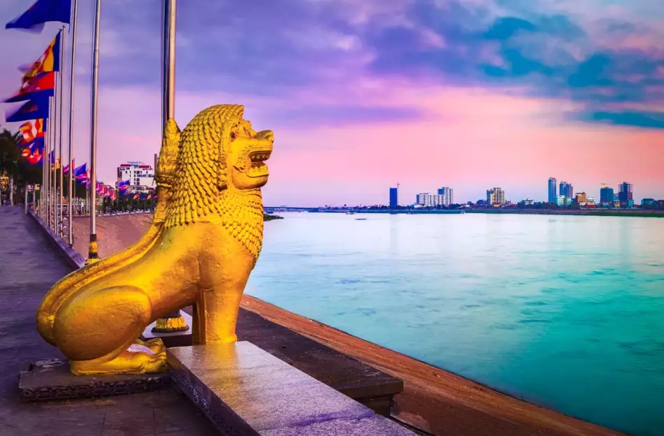 Phnom Penh : au confluent du Mékong, du Tonlé Sap et du Bassac.