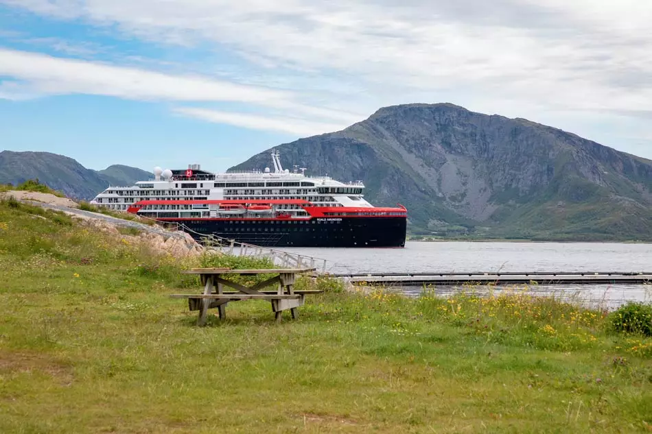 Le MS Roald Amundsen