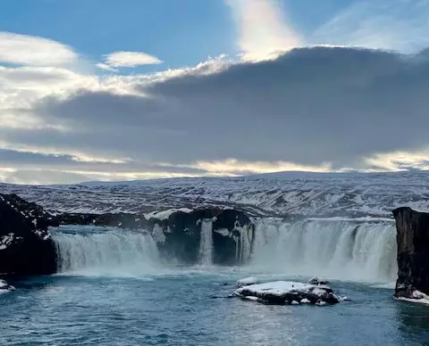 Les chutes de Goðafoss