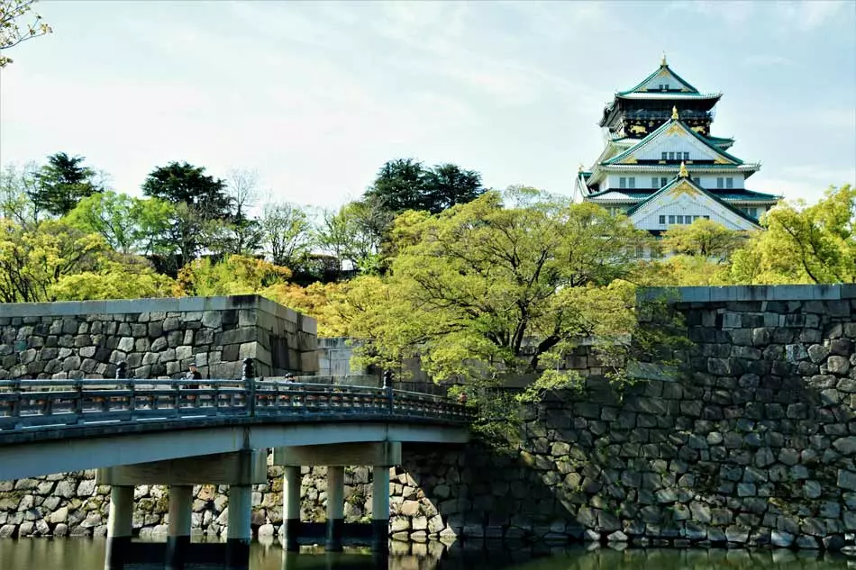 Le château d'Osaka