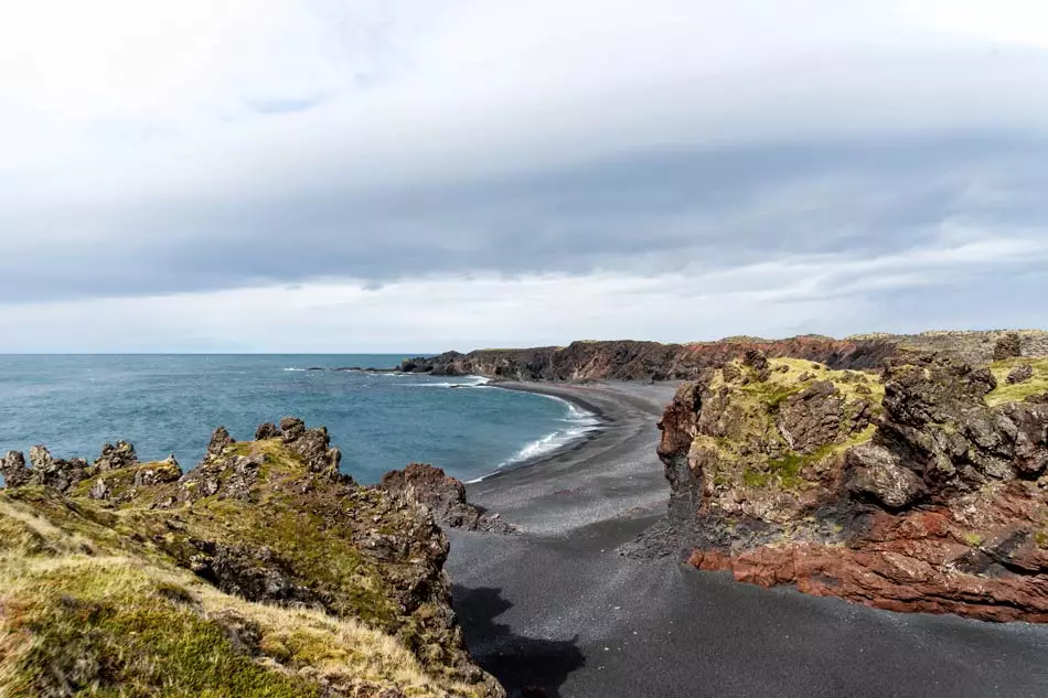 Black Lava Pearl Beach