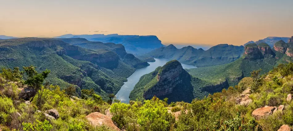 Les montagnes du Drakensberg