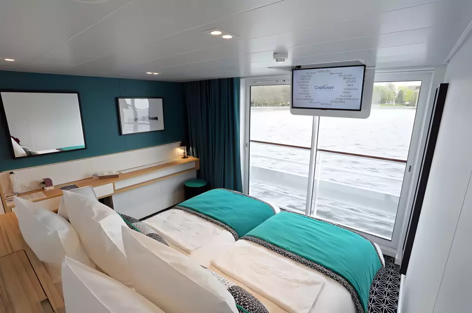 Cabine double sur pont superieur