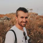  Hadrien Mathoux, journaliste politique.