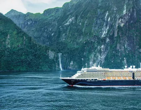 Le MS Noordam, bateau de croisière de la compagnie Holland America