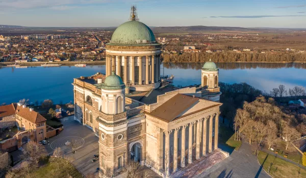 Jour 6 - Basilique, crypte et trésor d’Esztergom