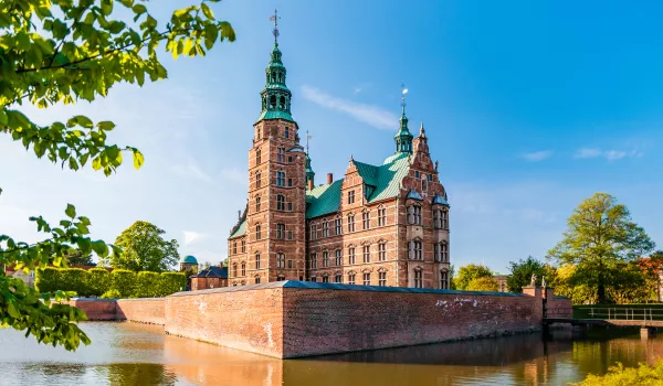 Jour 11 : Copenhague | Copenhague royale : château de Rosenborg et croisière sur les canaux - HORS FORFAIT