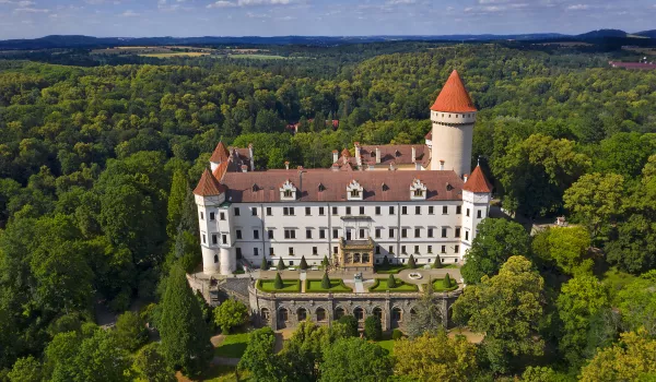 Jour 2 : Stetchovice | Le château de Konopiste et concert au coeur de la Bohême
