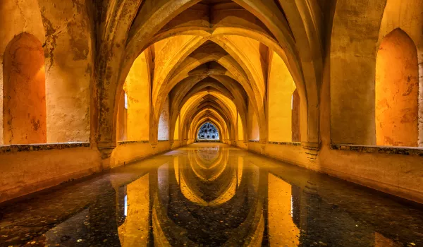 Jour 1 : L'Alcazar au crépuscule, splendeur d'un symbole sévillan privatisé