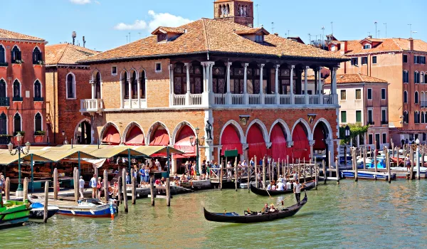Jour 5 : Venise l Visite gourmande de la ville et ses quartiers cachés