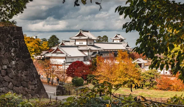 Jour 11 : Kanazawa I Quartiers historiques et jardins d’exception