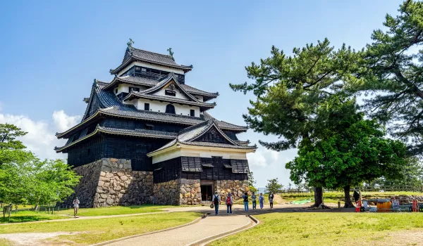 Jour 10 : Matsuyama I Téléphérique et traditions