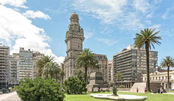 Jour 16 : Montevideo I La ville de Montevideo et ses traditions