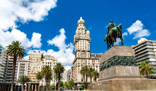 Jour 16 : Montevideo I La ville de Montevideo et ses traditions