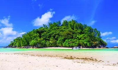 Île Moyenne - Mahé