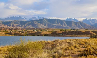 Lac Issyk Kul (Kirghizistan)