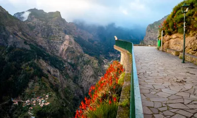 Funchal, le Picodos Barcelos et le belvédère d'Eira do Serrado