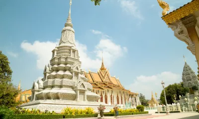 Kampong Chnang / Phnom Penh