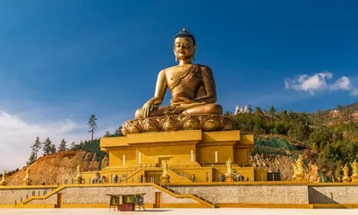 Thimphu, entre traditions vivantes et spiritualité bouddhiste