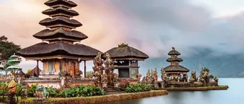 Splendeurs de l'Asie du Sud-Est : Croisière en Indonésie, Malaisie et Thaïlande
