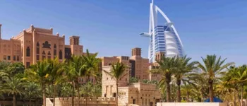 Des Émirats à l'Arabie, croisière à travers les pays des mille et une nuits