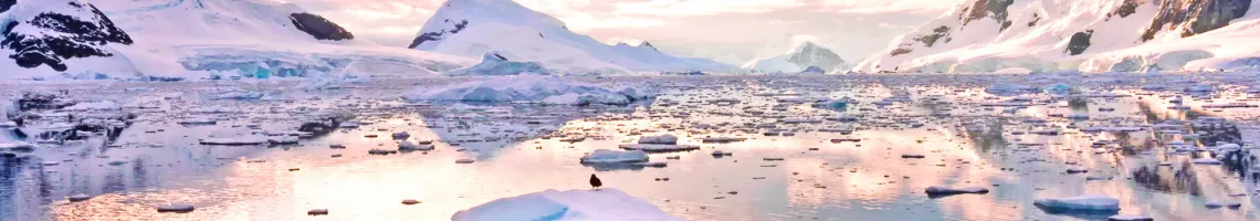 La péninsule Antarctique, le paradis blanc