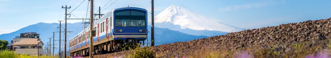 Le Japon en train : voyage au cœur des villes, des traditions et des paysages