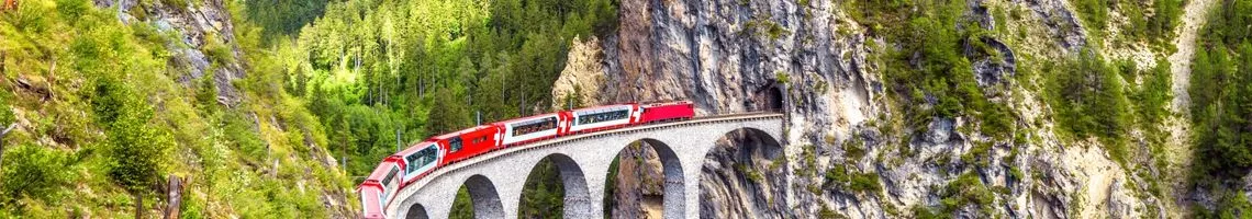 Beautés de Suisse en train panoramique