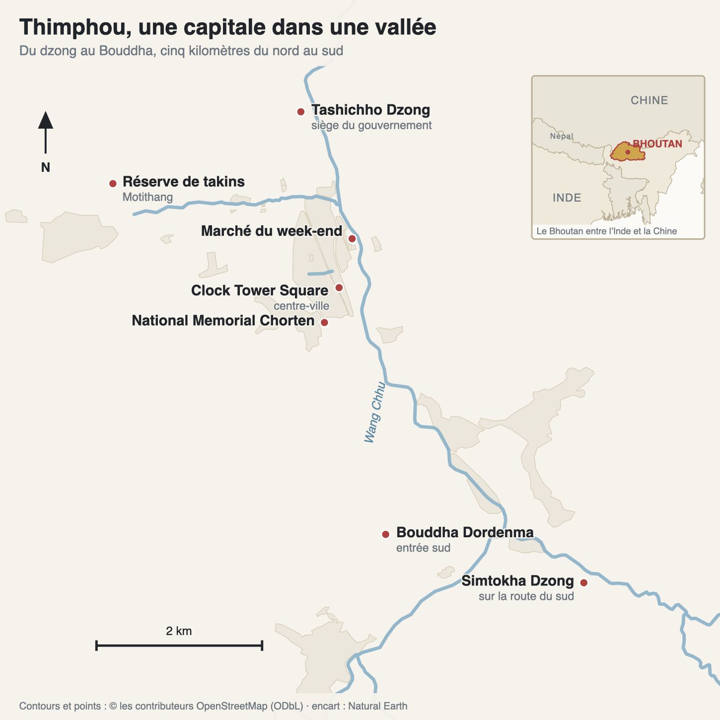 Plan de Thimphou situant le dzong au nord, le centre-ville, le chörten commémoratif, le Bouddha Dordenma au sud et la réserve de takins, avec un encart plaçant le Bhoutan entre l'Inde et la Chine