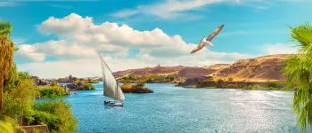 Découvrez les mystères de l'Egypte ancienne, à bord d'un bateau 5 ancres lors d'une croisière sur le Nil. Avec accompagnement et excursions francophones