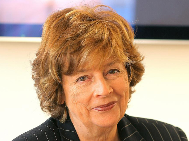 Michèle Cotta Intervenant Voyages d'exception Michèle Cotta Intervenant Voyages d'exception