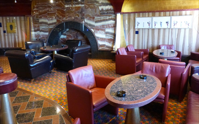 Le Cigar Bar